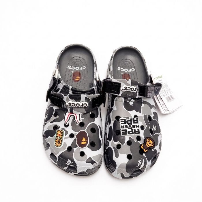 В НАЯВНОСТІ Crocs x Bape | крокси бейп | кроксы A Bathing Ape