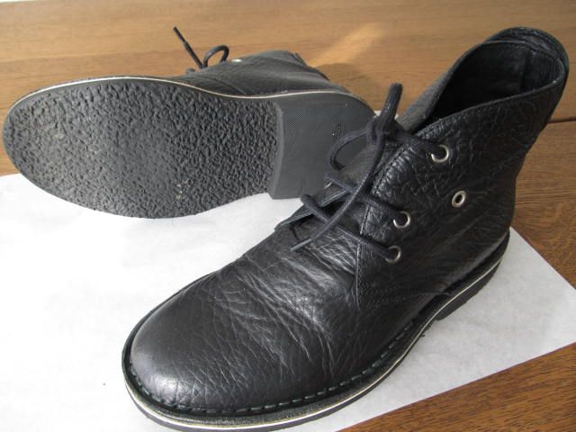 Botas em pele genuína (novas)
