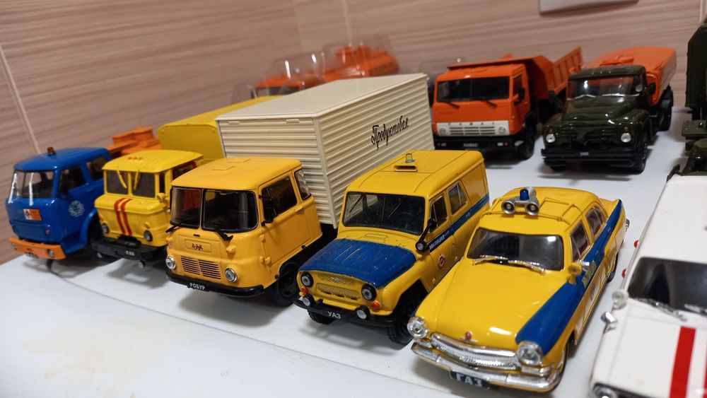 Автолегенды СССР Автомобиль на службе Deagostini 1/43