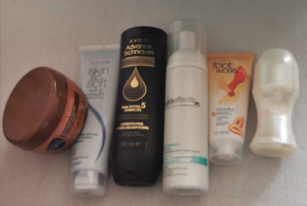 Zestaw 6 kosmetyków AVON OKAZJA