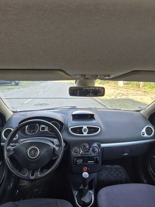 Renault clio 1.2 16v exclusive AC