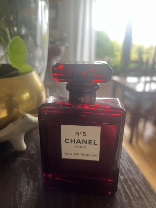 Woda toaletowa Chanel no 5 Red