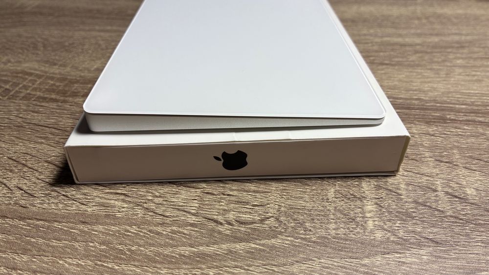 Apple Magic Trackpad 2