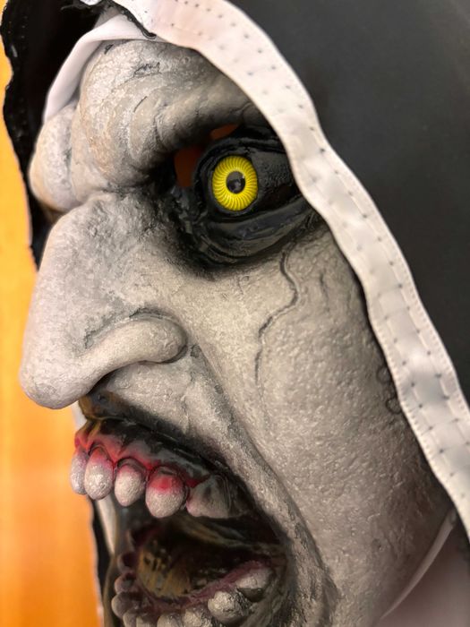 Máscara Halloween nova
