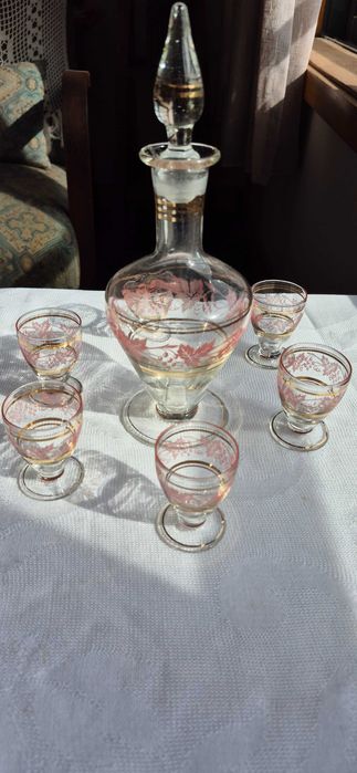 Garrafa e copos para licor - Tradicional Licoreiro