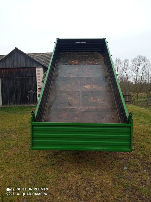 Przyczepa wywrotka jednoosiowa