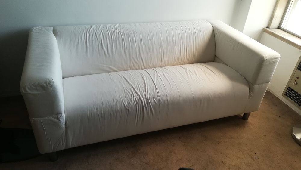 Sofá 3 lugares (2 disponíveis)