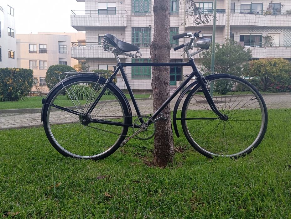 Bicicleta pasteleira +/-70 ano restaurada LER DESCRIÇÃO