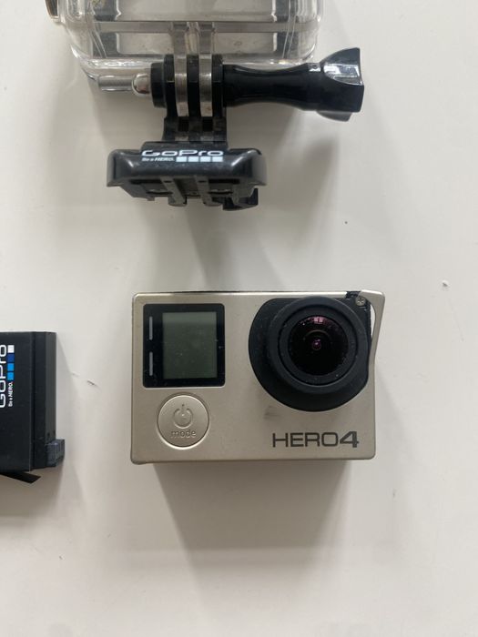 GoPro Hero 4 em bom estado
