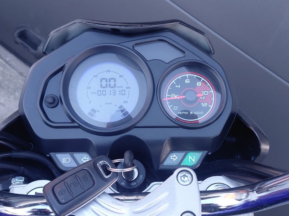 Продам мотоцикл SPARK SP200-R26