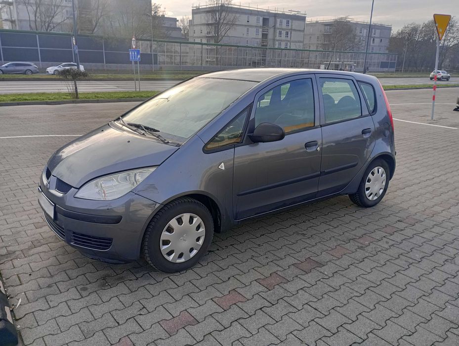 Mitsubishi Colt 1.1 benzyna 2005r.