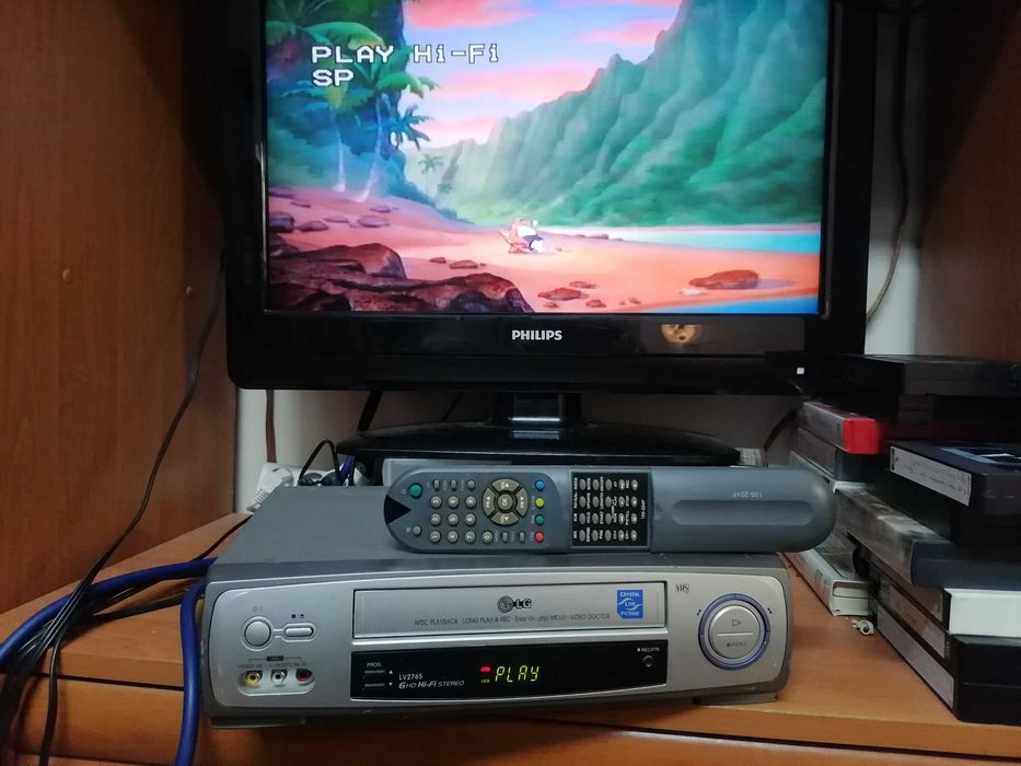 Magnetowid VHS LG LV2765 HI-FI stereo pilot