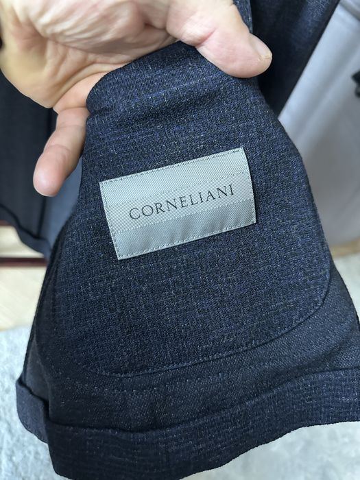 Костюм из шерти corneliani