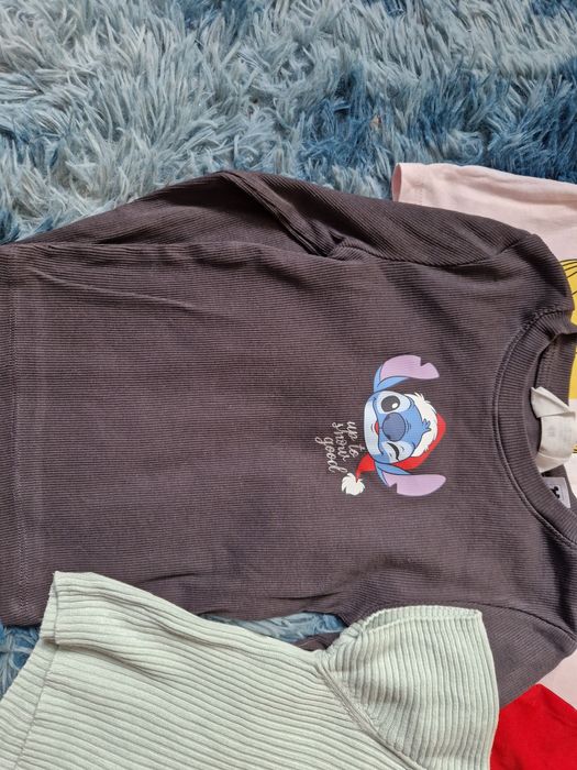 Zestaw czterech bluzeczek