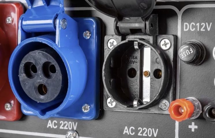 Генератор 2,2квт