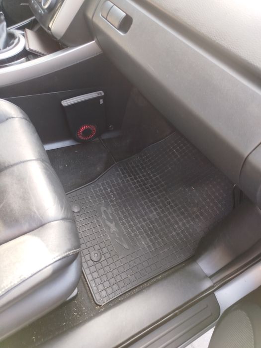 Продам кросовер MAZDA cx-7