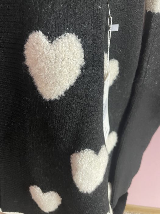 Cudny sweter kardigan 3D w serduszka oversize 40/42/44/46/48/50