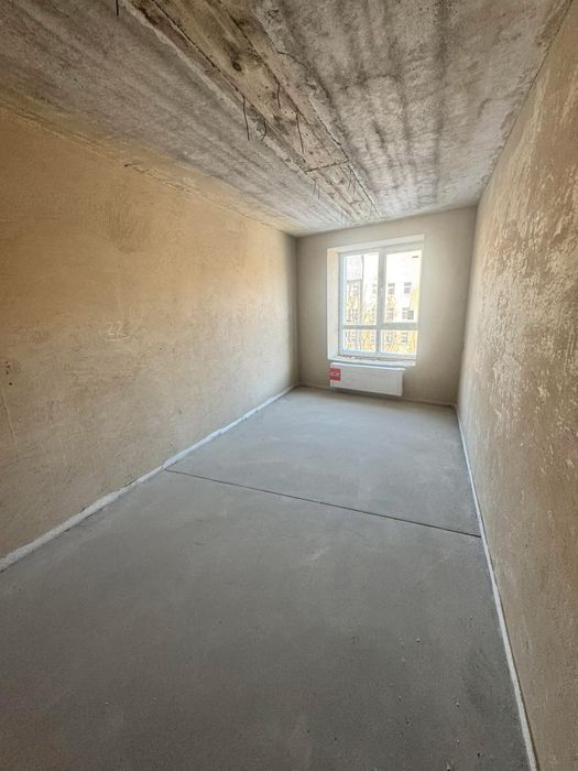 Продаж квартири 2-кімнати + велика кухня-столова