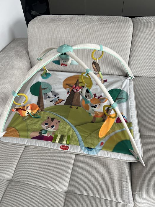 Mata edukacyjna Tiny love