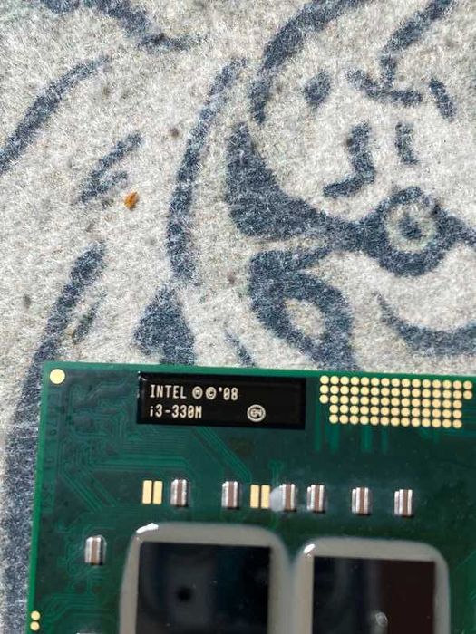 Procesor to Intel Core i3-330M