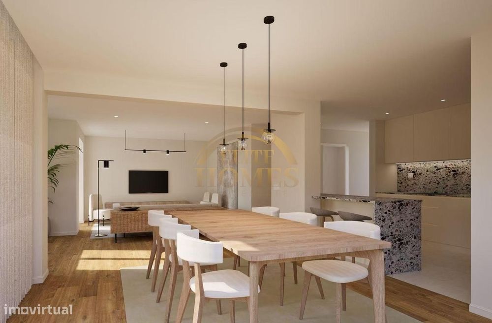 Apartamento T5 convertido num Luxuoso T3 – Av. Conde Valbom, Avenidas