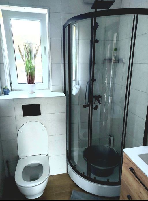 Dom letniskowy ,, Stodoła " w lesie nad jeziorem z jacuzzi 18 osobowy