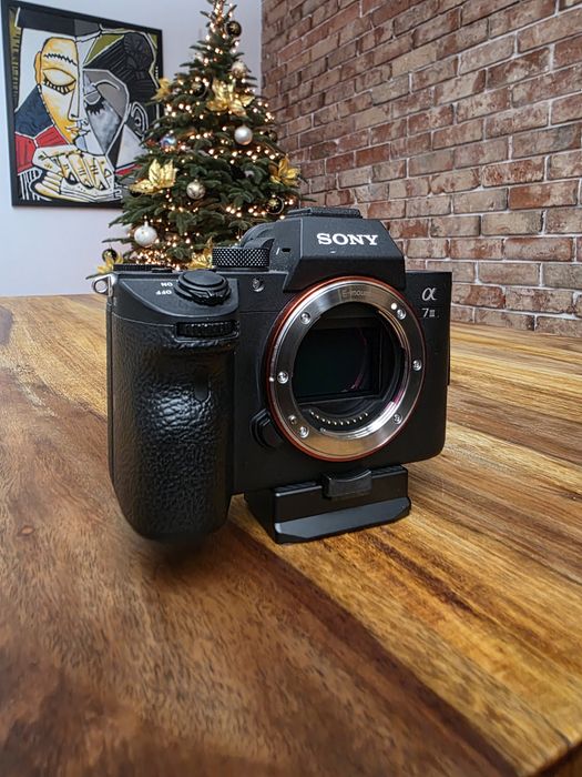 Sony A7 III body + karta pamięci+ bateria