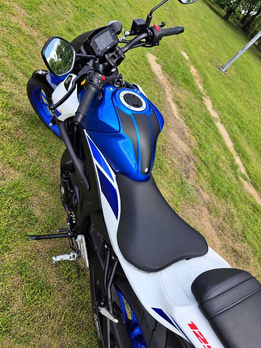 Motocykl suzuki gsx-s 125