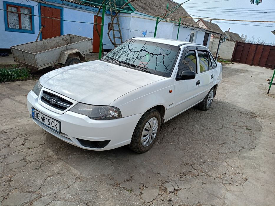 Продам Део нексія 2012