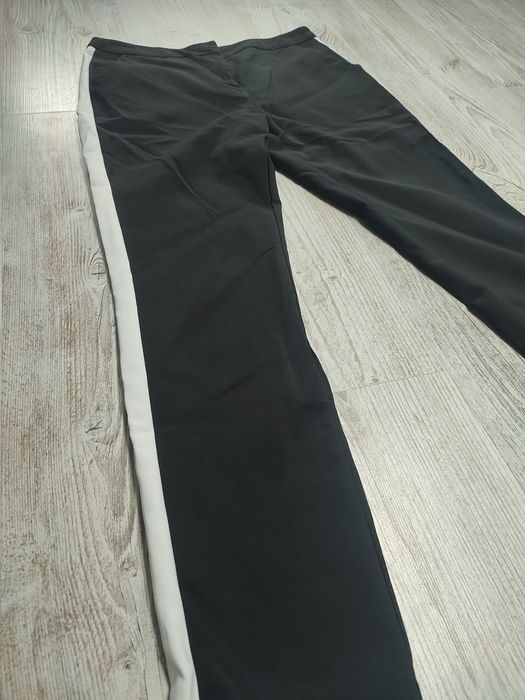 Primark 40 L 38 M spodnie damskie lampas eleganckie czarne chinosy