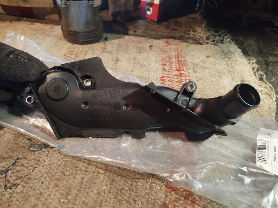 Корпус термостата ауді а6с5