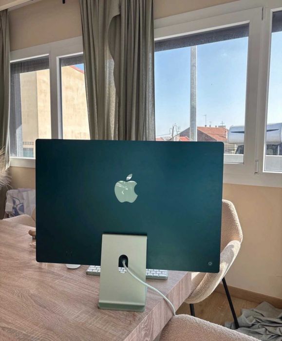 iMac 2021 8GB, 24p