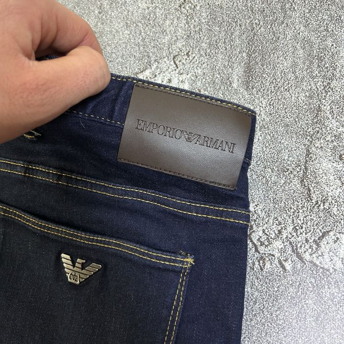 Джинси EMPORIO ARMANI темно-сині M/L розмір оригінал ІДЕАЛЬНИЙ СТАН