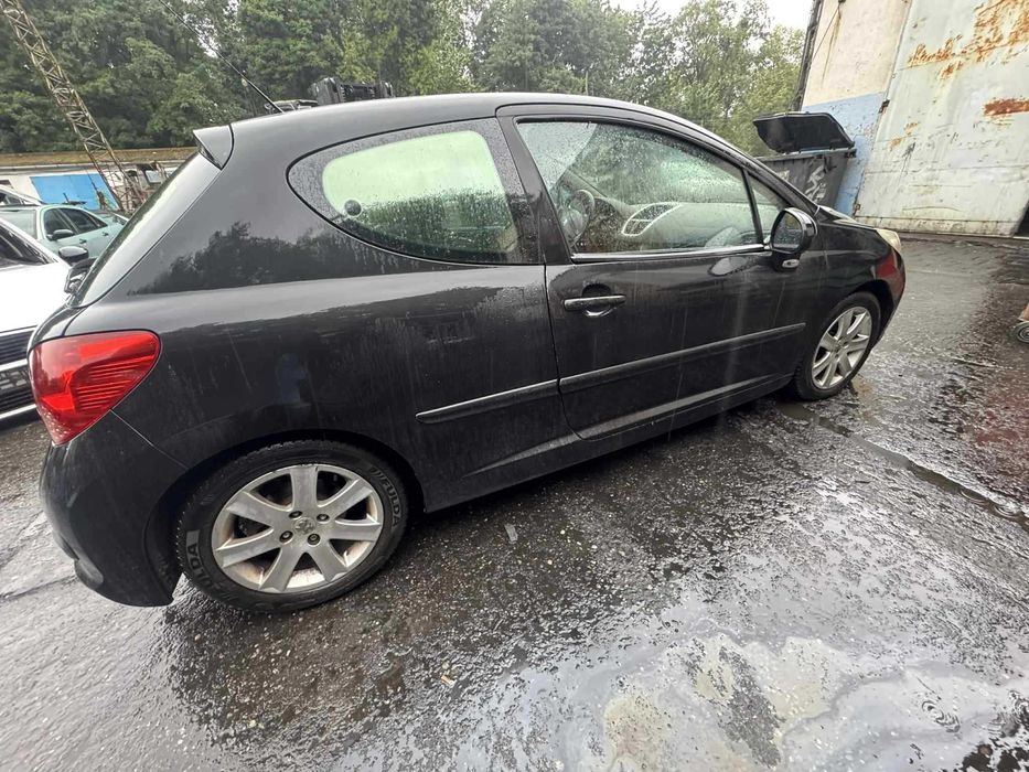 PEUGEOT 207 na części 2006r. Adax Opolski Auto Złom Koźle
