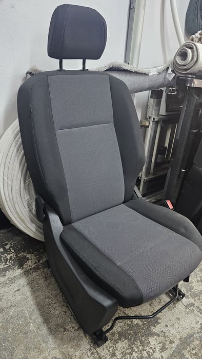 Fotel pasażera berlingo, partner