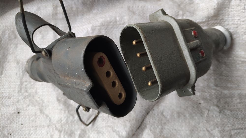 Кабельна вилка розетка ШК4х15 силовий роз'єм шк 4 15 5ДК.573029 Лтава