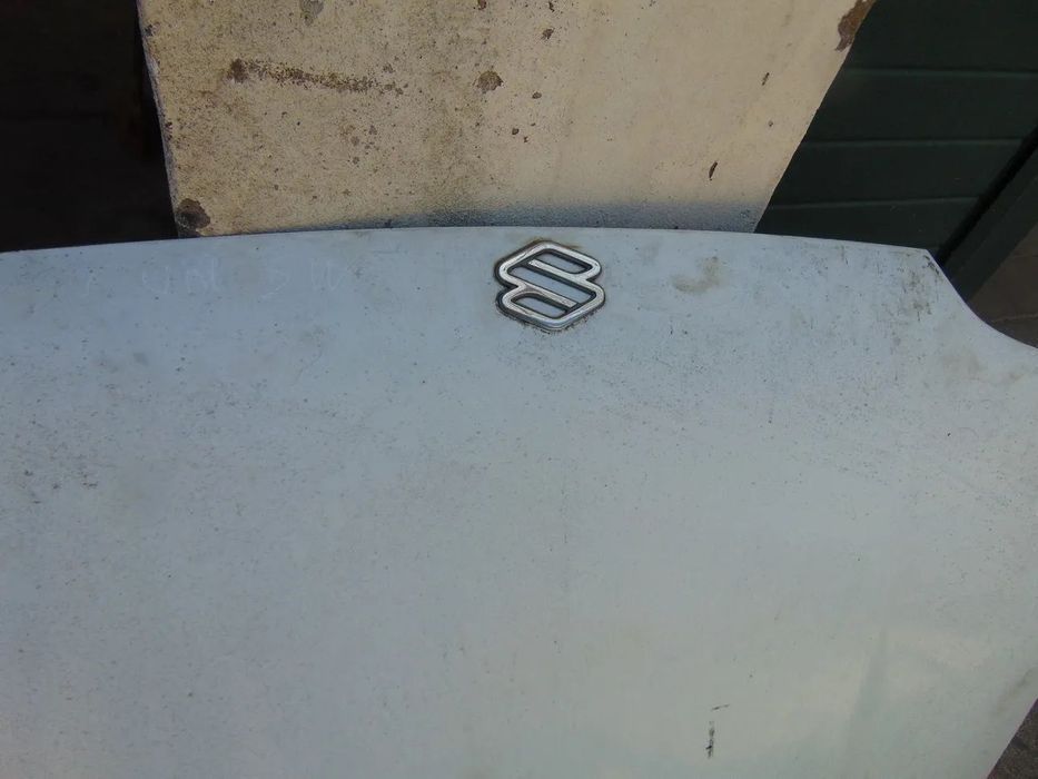 Suzuki Swift capot " usado em bom estado