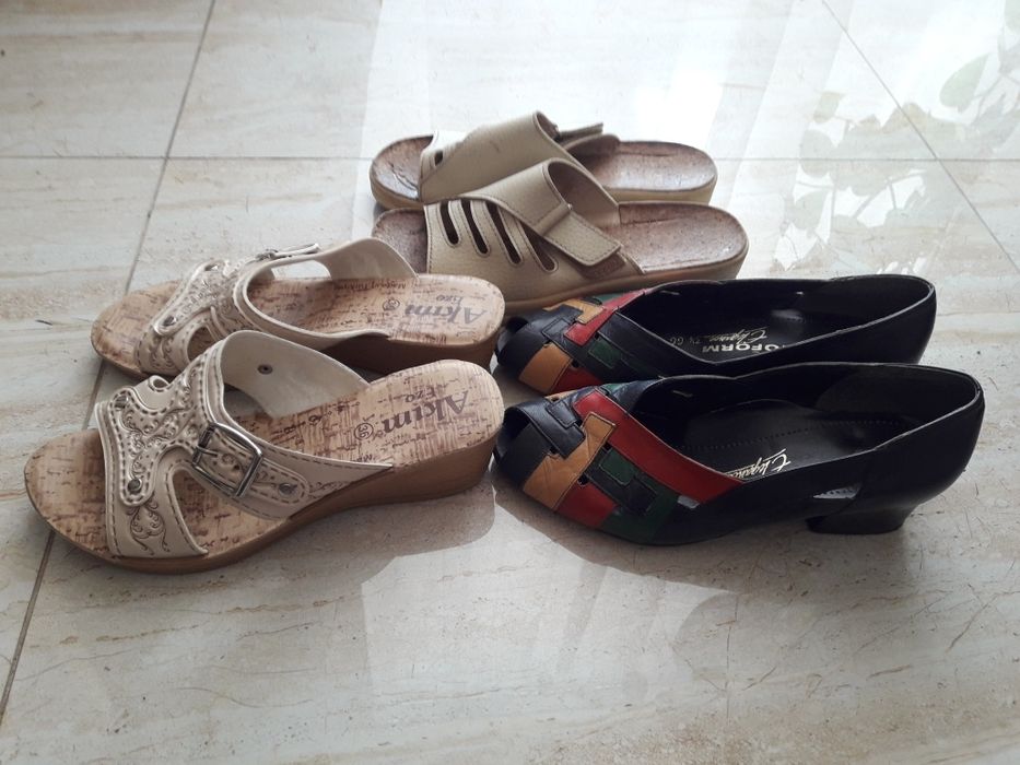 Sprzedam buty letnie-cena za 3 sztuki