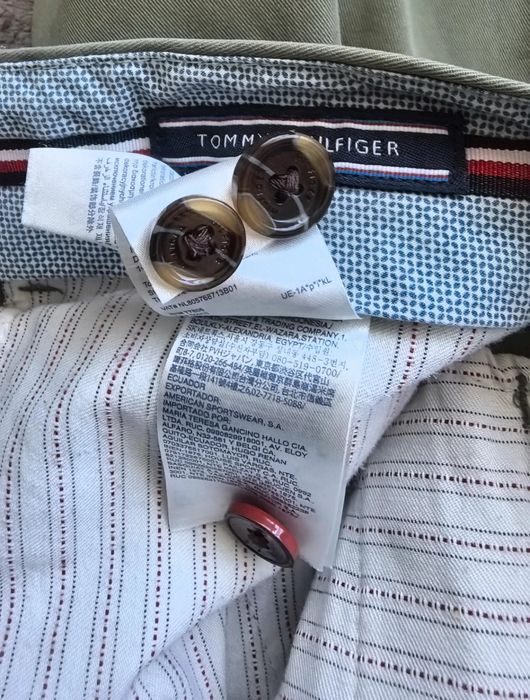 Spodnie chinosy Tommy Hilfiger