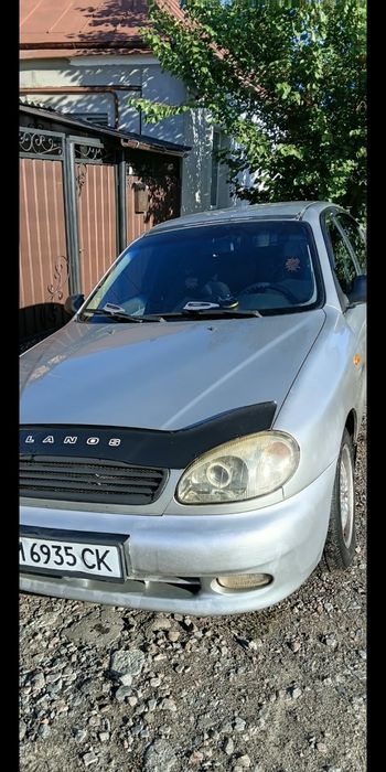 Продам Ланос 2003 автомат 1.6
