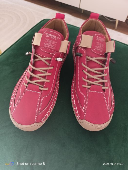 Buty damskie nowe 40 czerwone wygodne lekkie