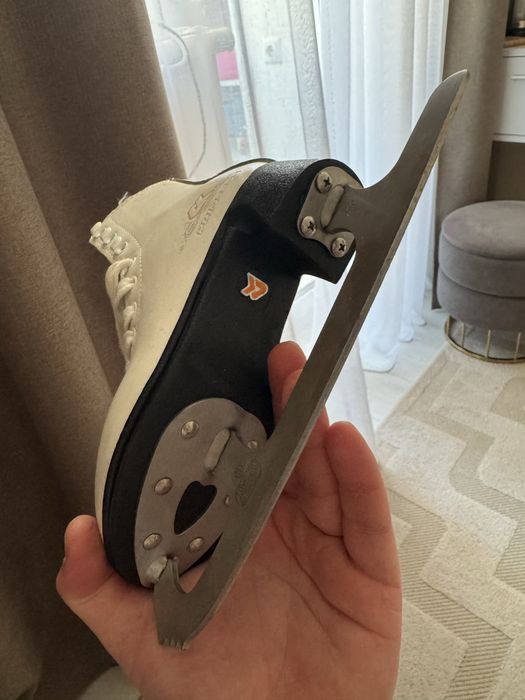 Продам ковзани 29 розмір