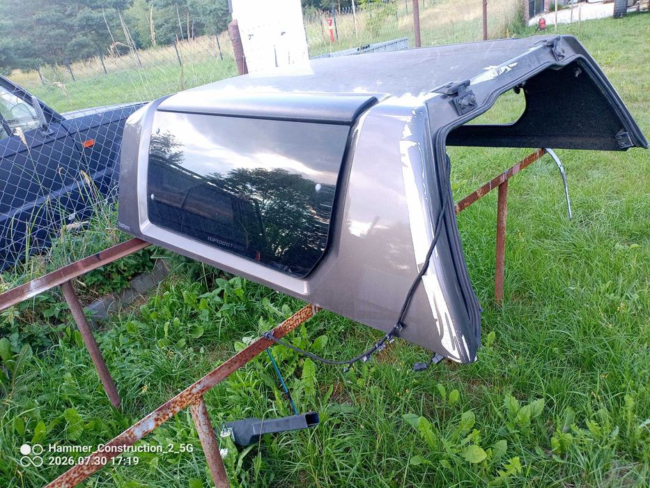 Hardtop Mitsubishi L200
