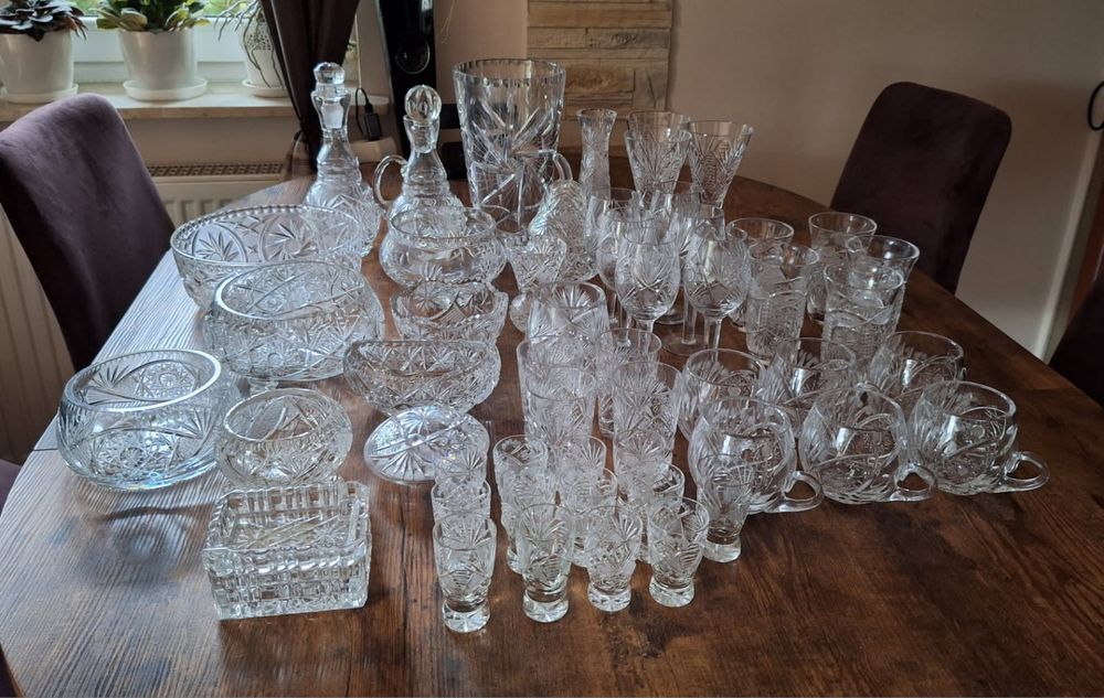 Sprzedam kryształy PRL Polskie