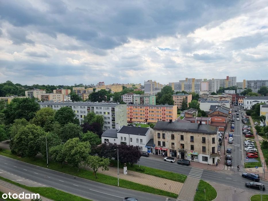 REZERWACJA - Przestronne mieszkanie z balkonem w Dąbrowie + Garaż.