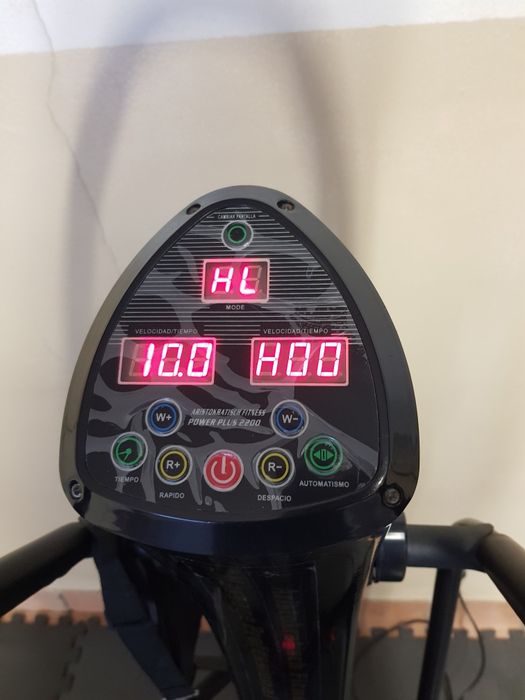Máquina vibratória Aristokratish Plus 2200
