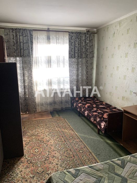 Однокімнатна квартира поруч з Обллікарнею