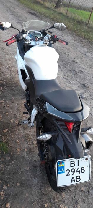 Мотоцикл Лонкин 250