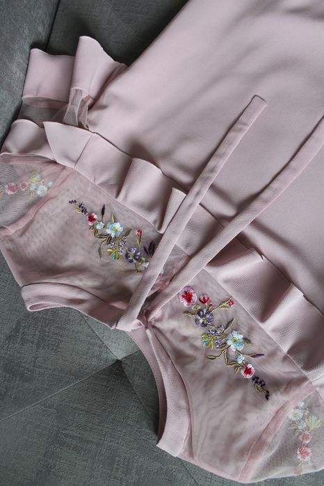 Платье Vero Moda XS