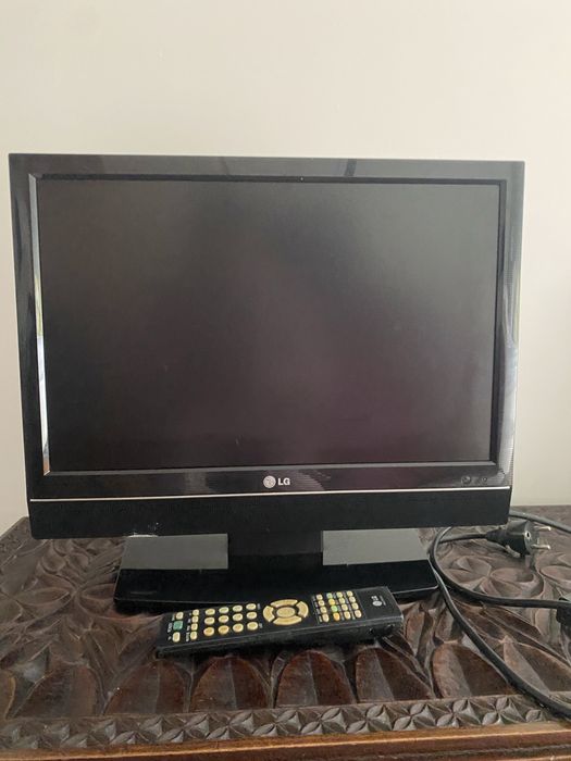 Televisão preta LG